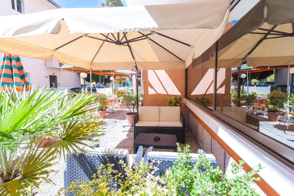 帕乌拉花园酒店 Bellariva Di Rimini 外观 照片